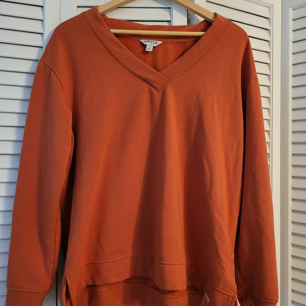 Orvis Rust V-Neck Pullover